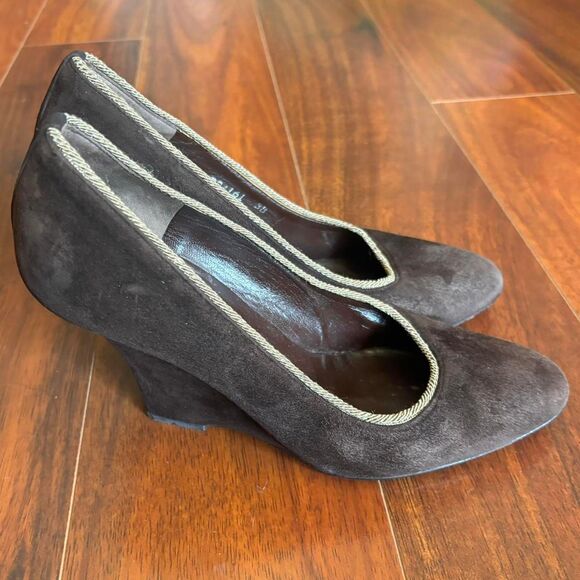 Bruno Magli Women's Brown Pumps - Picture 2 of 8